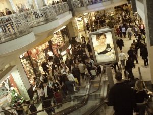 Le centre commercial occupé